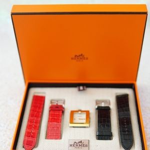 SOLD Authentic Hermes Shiny Porosus Crocodile 26mm SS